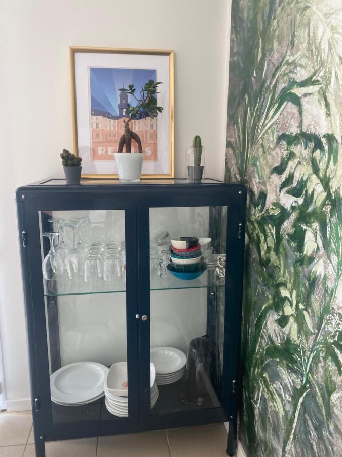 Montgermont Beldi, Bel Appartement Dans Un Environnement Calme מראה חיצוני תמונה